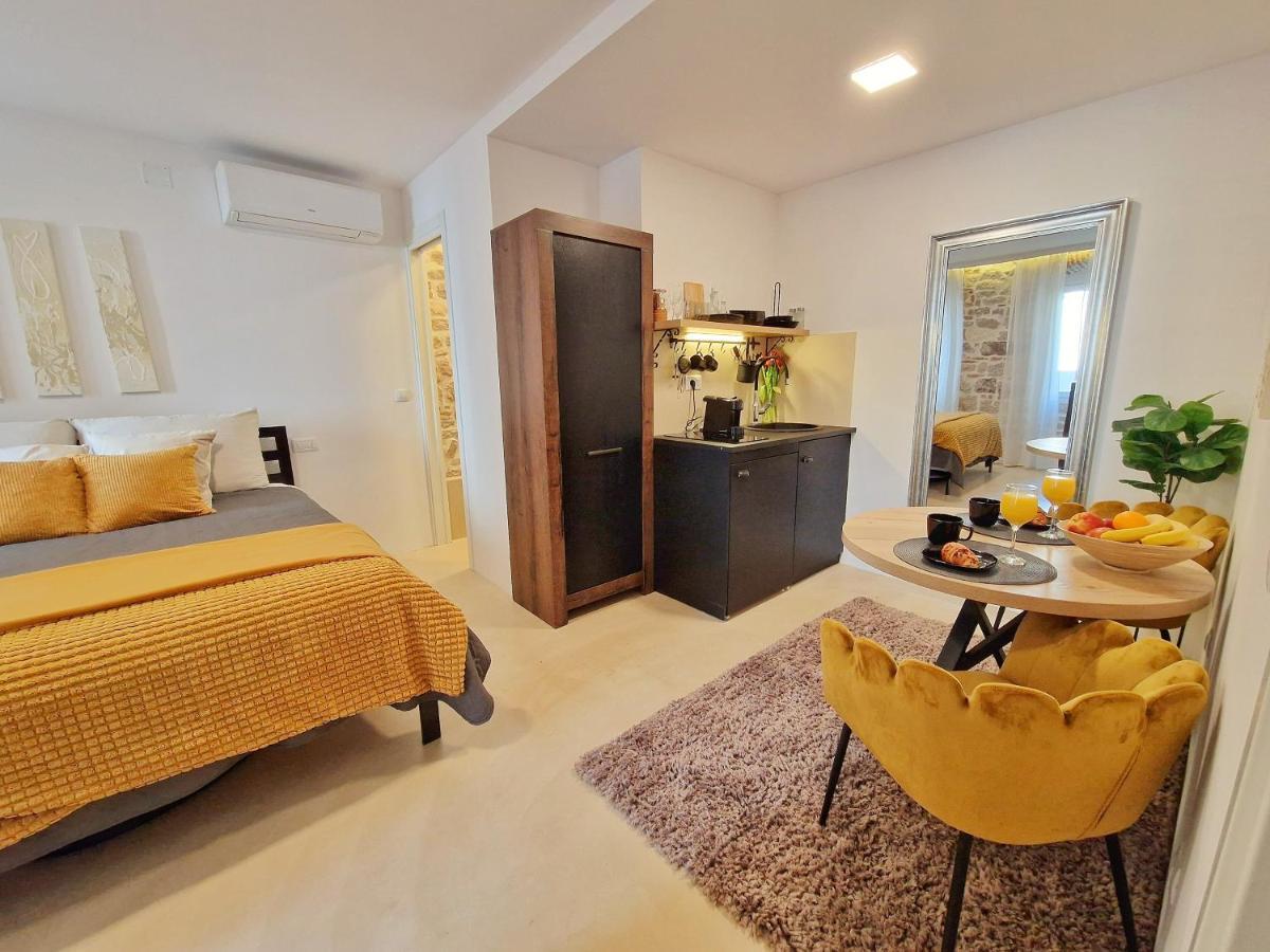 Apartamento Hidden Oasis Rovinj Exterior foto